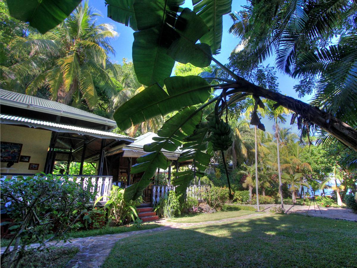 Hotel Gerard Et Francine Ambatoloaka  Exteriér fotografie